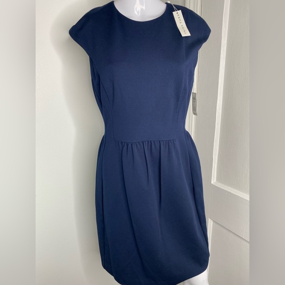 TRINA TURK NWT Pamila Keyhole Navy Blue Dress w Pockets - Picture 9 of 10